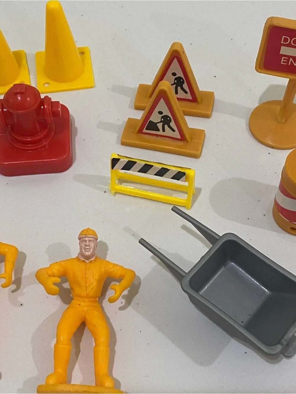 Vintage Lot Of Construction Plastic Toys Workers Roadblocks Cones Signs